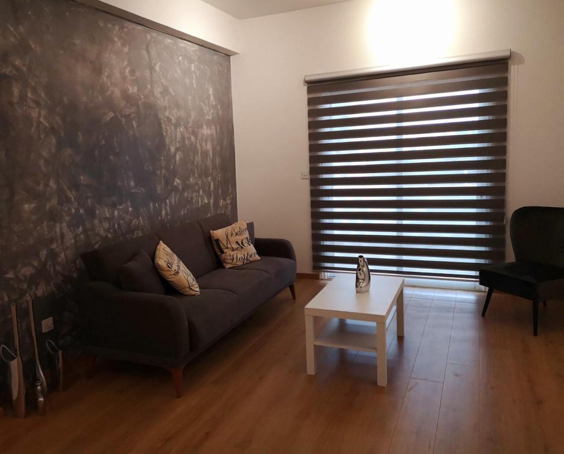 Kalidonia Residence Suite Nicosia , Spacious 2 Bedroom Suite With Office מראה חיצוני תמונה