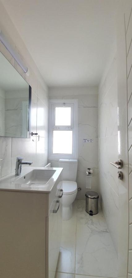 Kalidonia Residence Suite Nicosia , Spacious 2 Bedroom Suite With Office מראה חיצוני תמונה